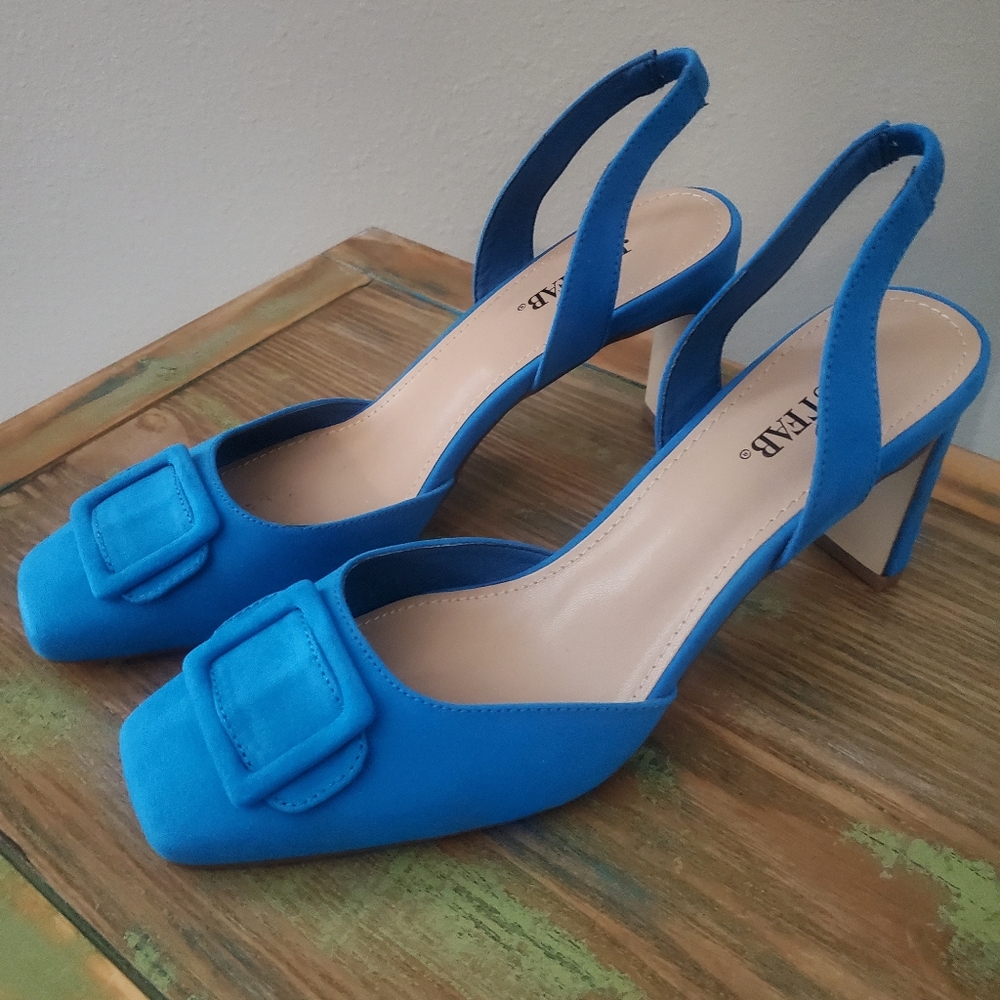 Just Fab Blue Pumps